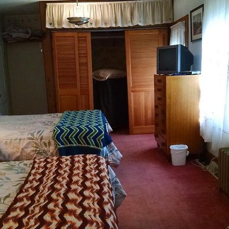 Fish & Loaves Bed And Breakfast Numidia Экстерьер фото